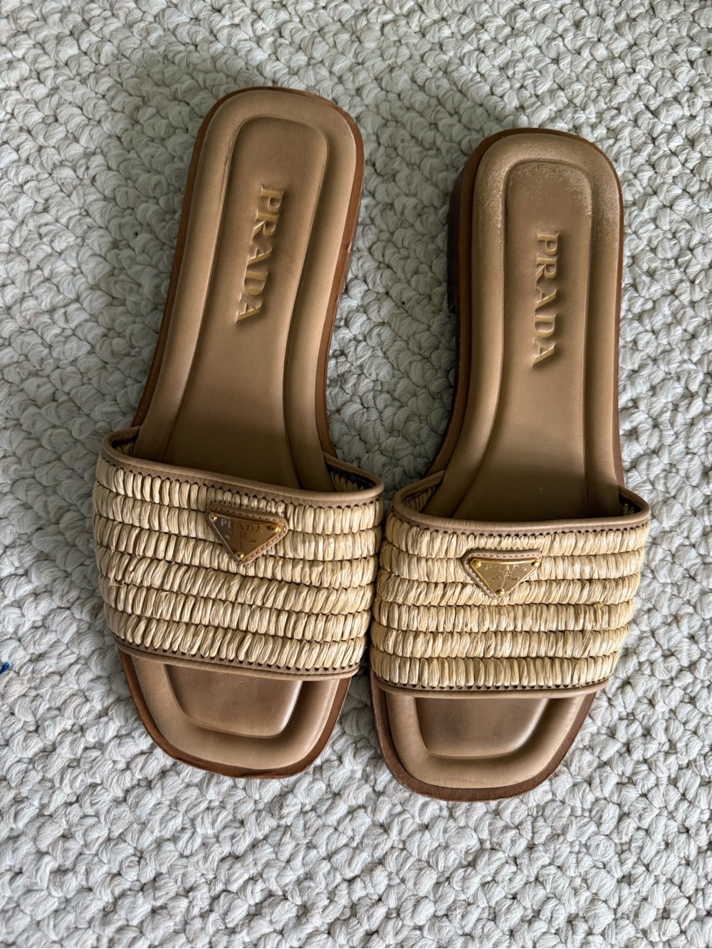 Prada Beige Raffia Slide Sandals with Gold Logo - Picture 3 of 6